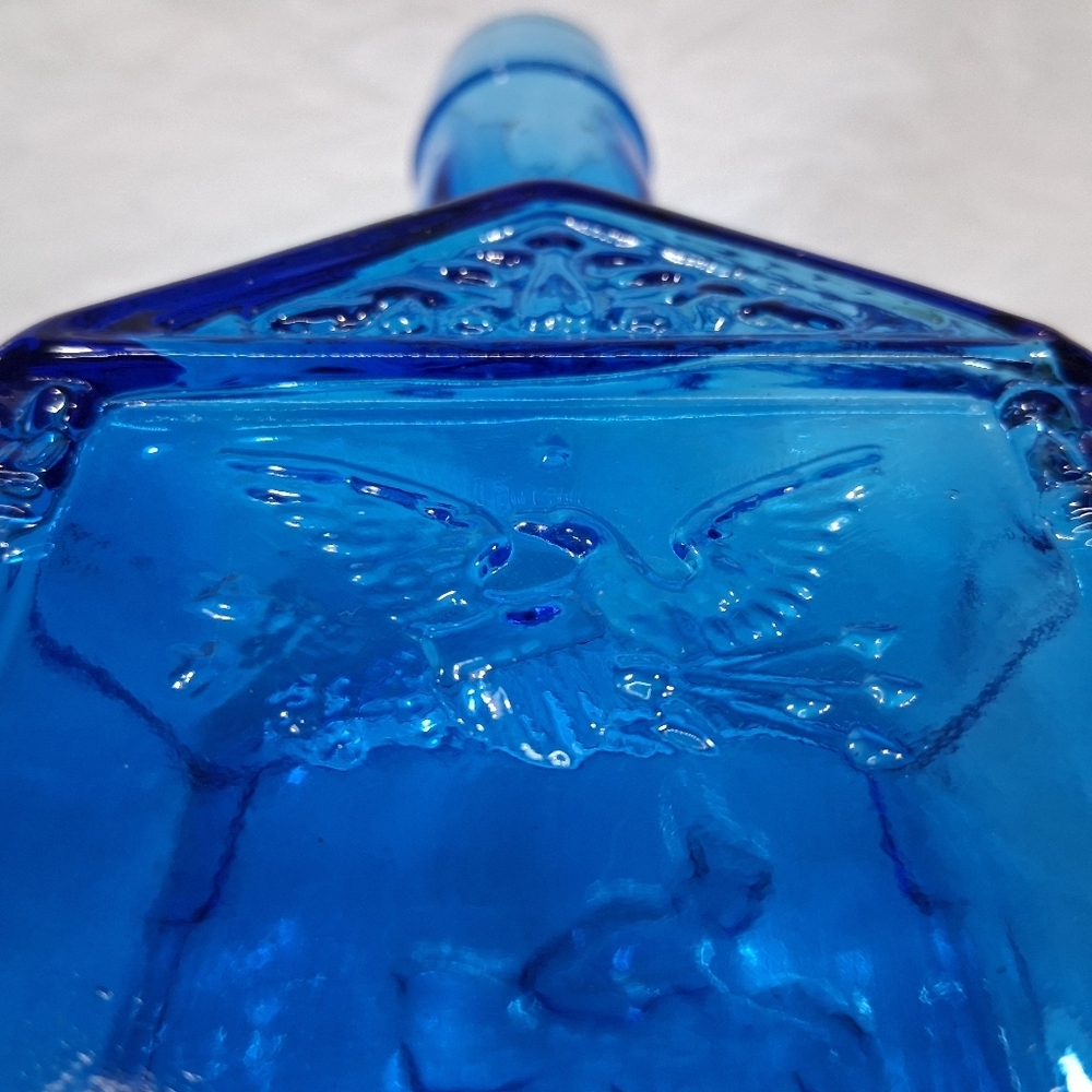 Vintage Wheaton Glass Paul Revere Bottle Cobalt Blue 1775 Eagle Americana 8" - Picture 12 of 14